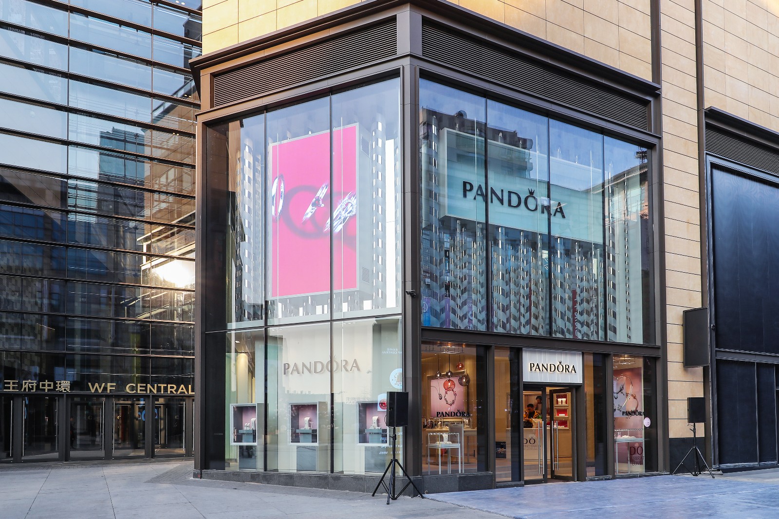 近期腕表珠宝新发生