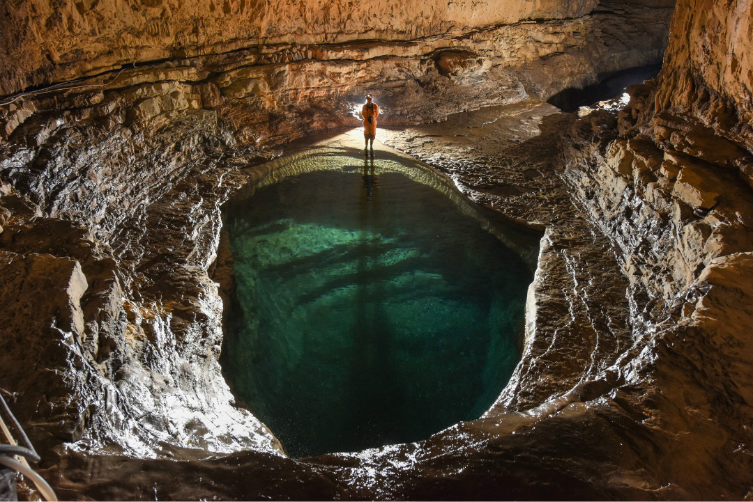 图集:隔着屏幕看都凉快,围观世界各地的美丽洞穴