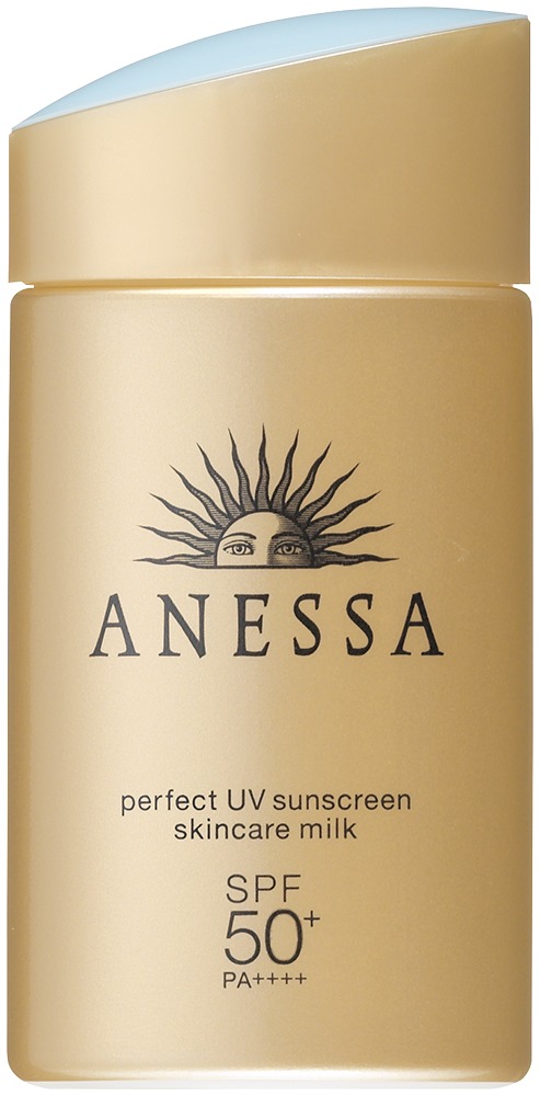 采用三大独家防晒技术:aqua booster水能防晒技术,可以与水,汗中的矿