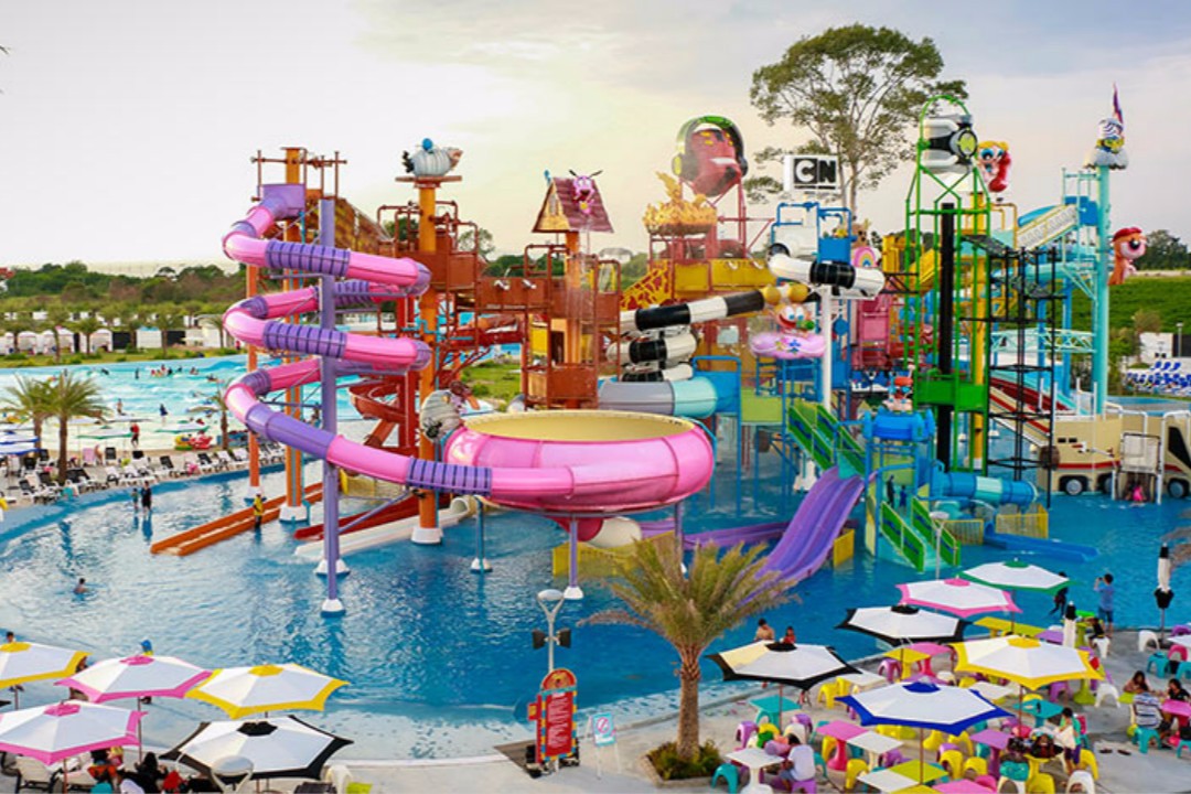 炎炎夏日好想在水上乐园玩一整天