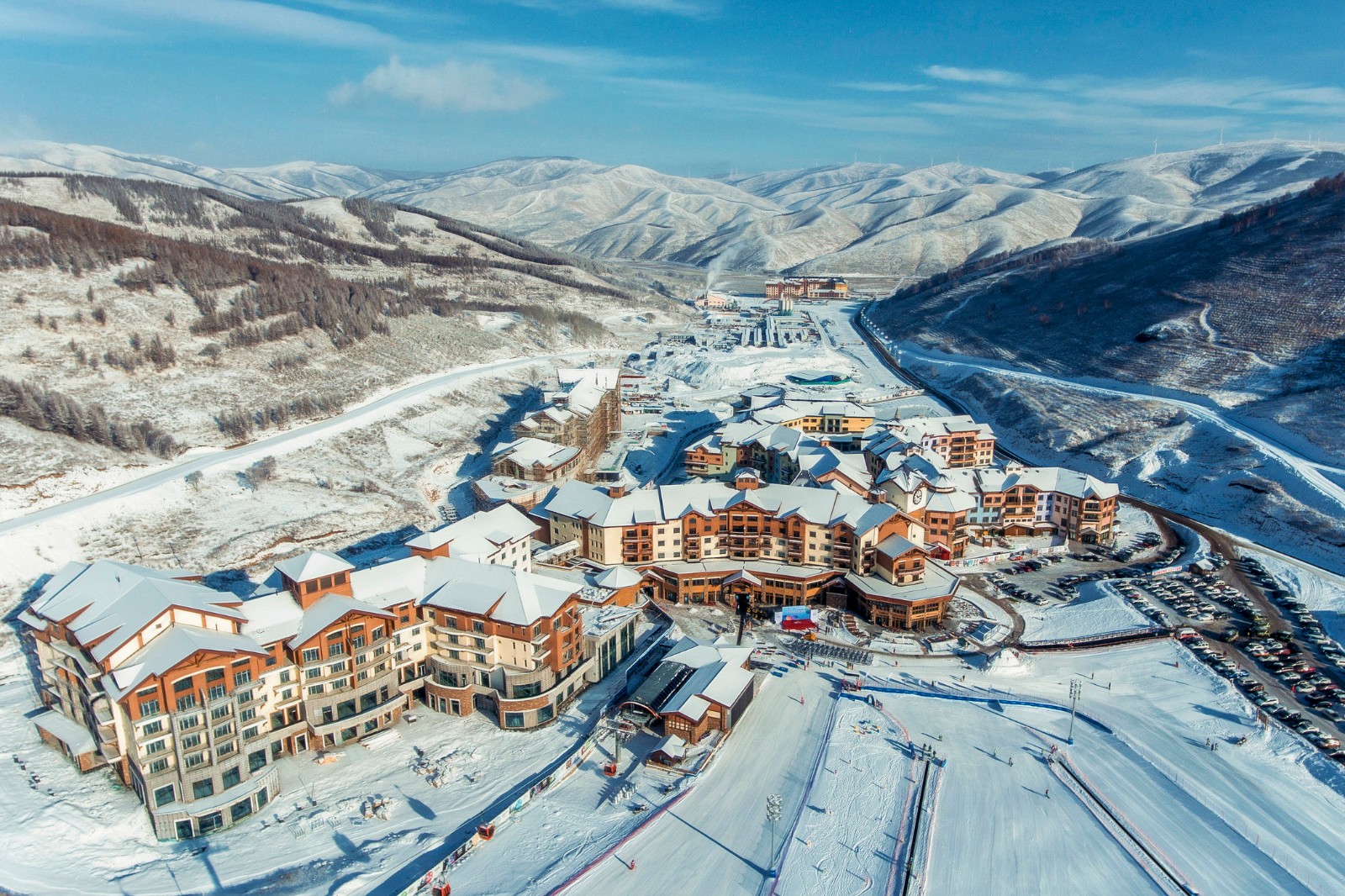 走进冰封王座崇礼乐享滑雪进行时
